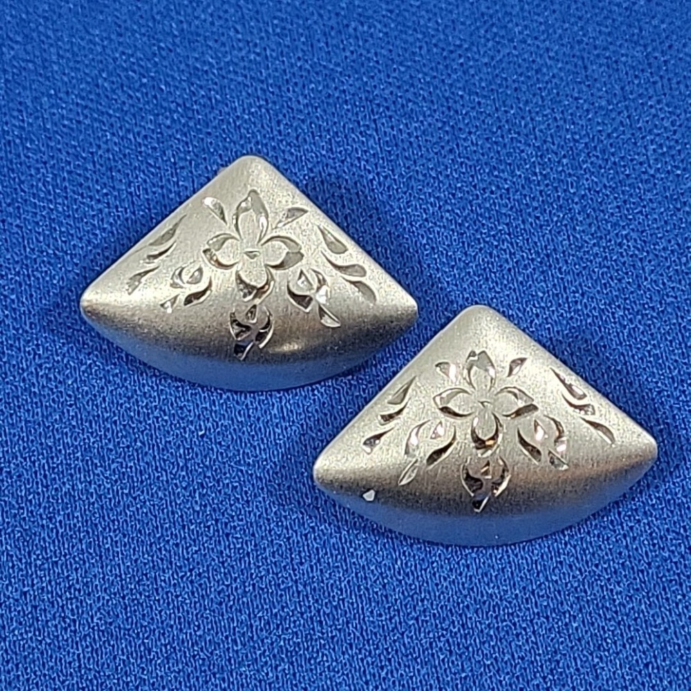Vintage Sterling Silver Earrings Etched Floral Posts Elegant Dainty